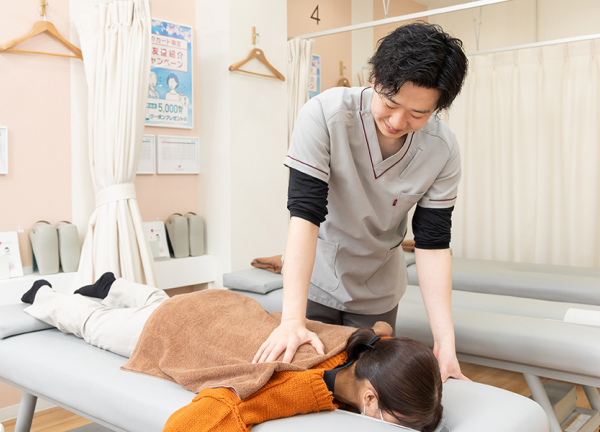 あい鍼灸院・接骨院　石橋阪大前駅院(肩こりの解消を目指します)