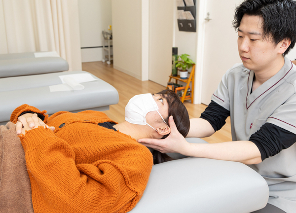 あい鍼灸院・接骨院　石橋阪大前駅院(頭痛の解消を目指します)