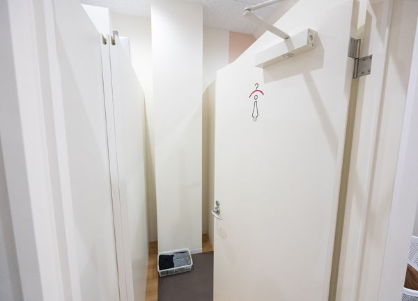 あい鍼灸院・接骨院　石橋阪大前駅院(更衣室です。)