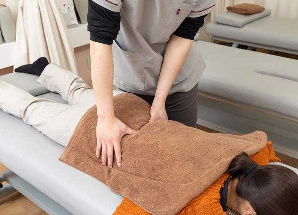 あい鍼灸院・接骨院　石橋阪大前駅院(腰痛の解消を目指します)