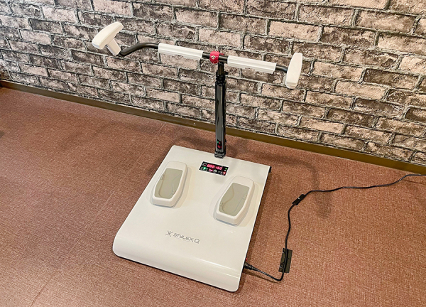 甲斐整骨院　オプシアミスミ院（旧：甲斐整骨院　鹿児島院）【鍼灸】(トレーニング器具です。)