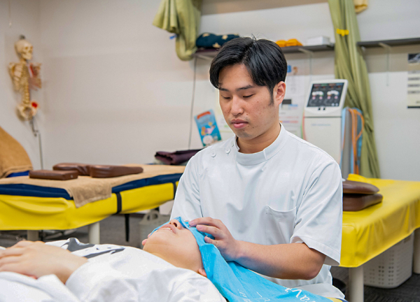 ＧＢＳうぐいす谷整骨院(つらい頭痛の改善を目指します。)