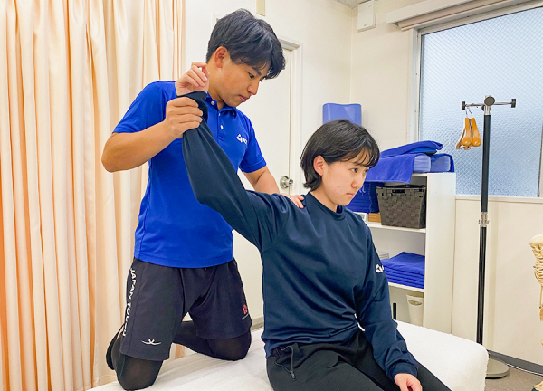 スポーツ総合治療院ＡＣＴ　駒沢店【鍼灸】(お身体の状態をチェックします。)