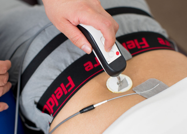 心身堂鍼灸整骨院・整体院　羽曳野院(ハイボルテージで深部の筋肉を緩めます。)