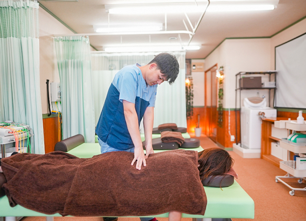 あかつき接骨院　狭山ヶ丘院(お客様のお身体に適した施術をご提供いたします。)