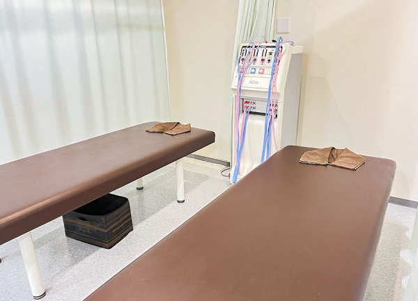 きゆ整骨院　益田市乙吉町院(施術ベッドです。)