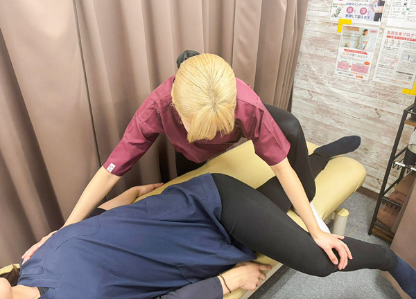 荻窪たんぽぽ整骨院【鍼灸】(施術の様子)