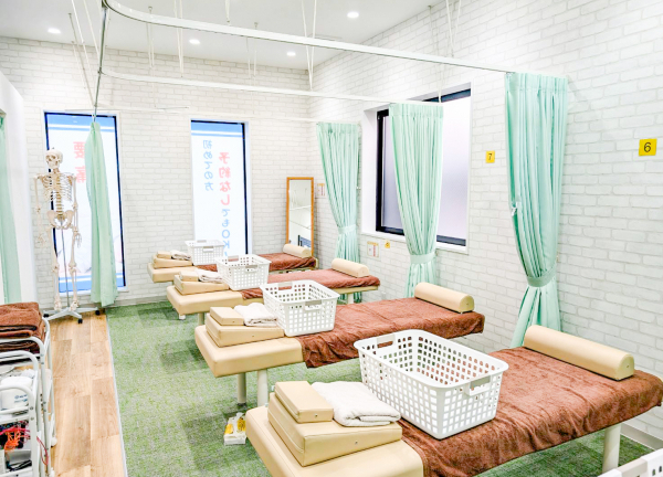 すずらん鍼灸接骨院　雪が谷大塚院(施術室です。)