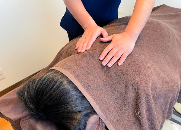 シャローム鍼灸院(首・肩ももみほぐしていきます。)