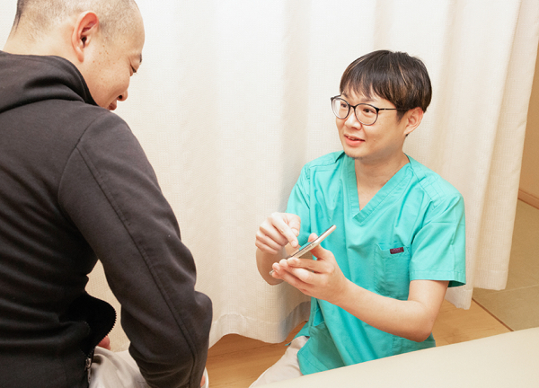 ちから鍼灸整骨院(お身体について詳しくご説明します。)