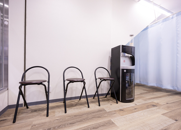 マーサ鍼灸整骨院　ハト浜町院(待合室です。)