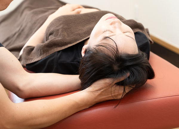 つらい頭痛の改善を目指します。