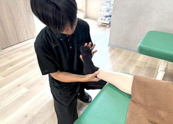 ＧＲＯＷＵＰ鍼灸整骨院　香里園駅前(下半身の不調にもご対応しています。)