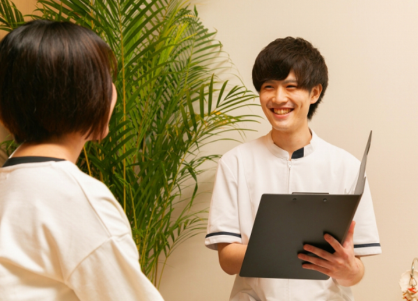 世界のこころ整体院　八王子院(丁寧なカウンセリングでお悩みをヒアリングします。)