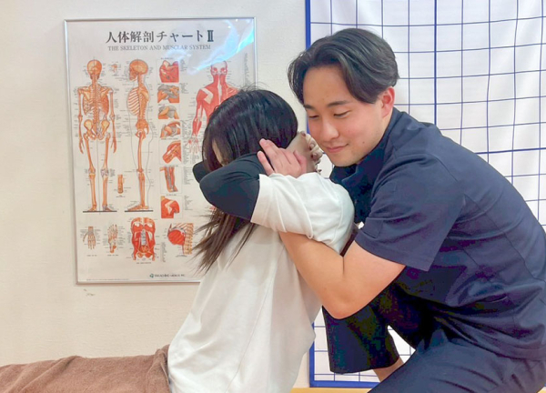 まいれ鍼灸整骨院・整体院　松井山手院(身体のバランスを調整します。)