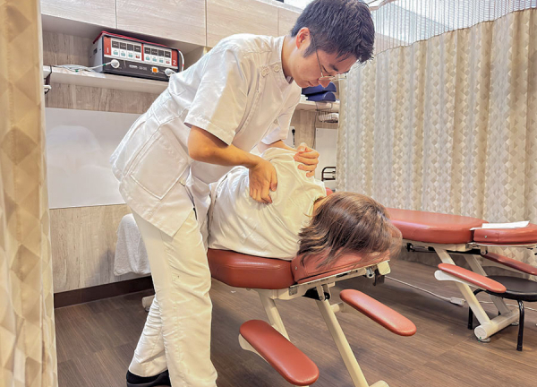 ザバス鍼灸整骨院　高槻富田院(お身体のゆがみを調整します。)