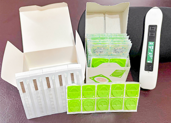 まねきねこ治療院(鍼はディスポーザブルを使用しています。)