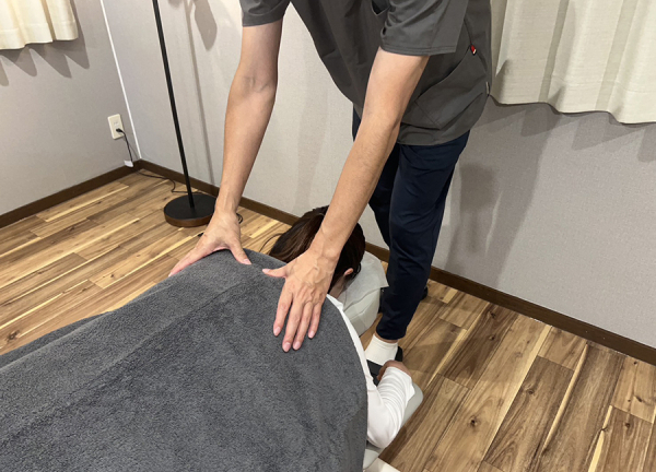 アスリートケアながさわ治療院　【鍼灸】(つらい肩こりの改善を目指します。)