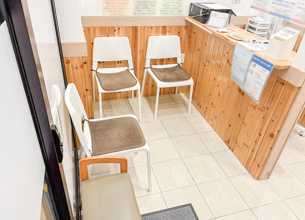 Ｓｍｉｌｅ整骨院(受付です。)