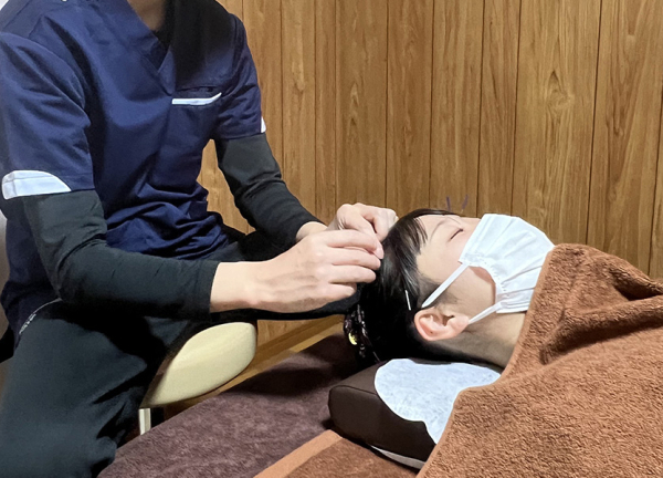 鍼灸治療院　医しん庵　堺市院(鍼の刺激で神経の流れを良好にします。)