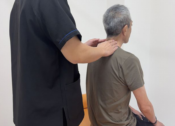 千扇接骨院　八王子院(お身体の状態を確認します。)