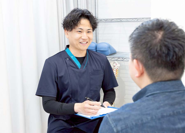 あおば鍼灸院接骨院　フィールアイアイプラザ中川店(お悩みの原因をカウンセリング時間から細かく探ります。)