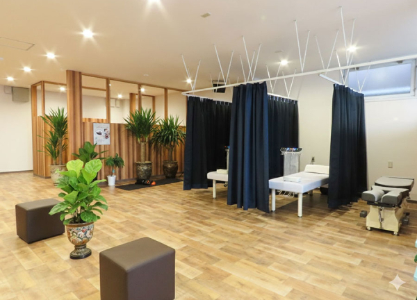長崎きざし鍼灸整骨院　宝町店(施術室です。)