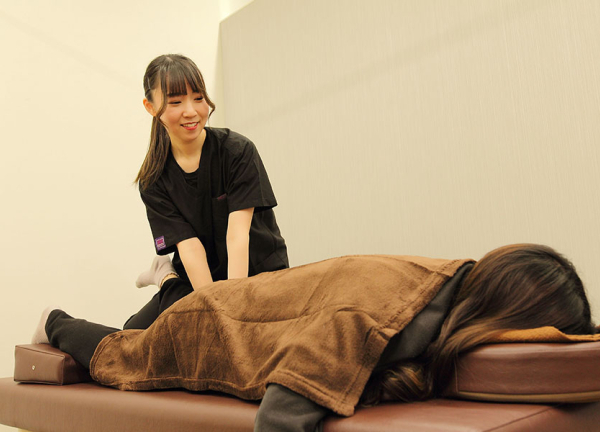 前橋スマイル接骨院・整体院(長年の腰痛を丁寧に和らげていきます。)