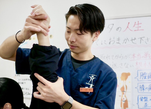 タシマ接骨院　神辺(つらい肩こりの改善を目指します。)