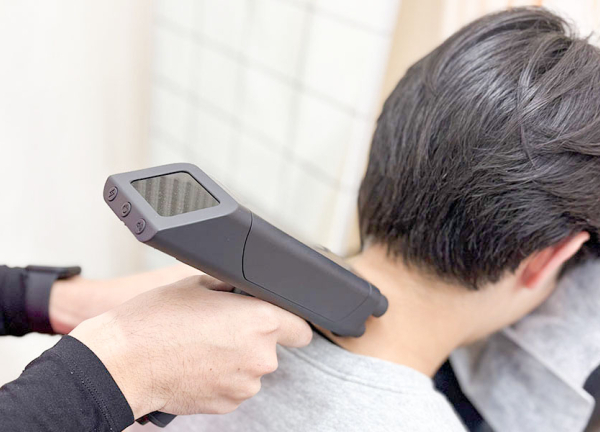 クレアーレ接骨院・整体院　真法院(お身体の状態をチェックします。)