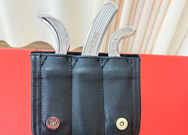 クレアーレ接骨院・整体院　真法院(筋膜リリース用のプレートです。)