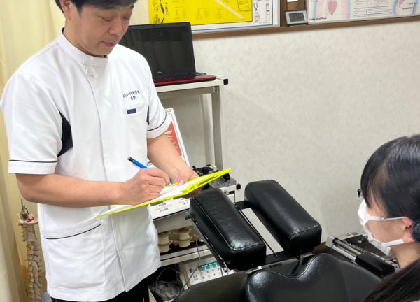 おもいやり整骨院　東林間院(カウンセリングでお悩みや気になることを伺います。)