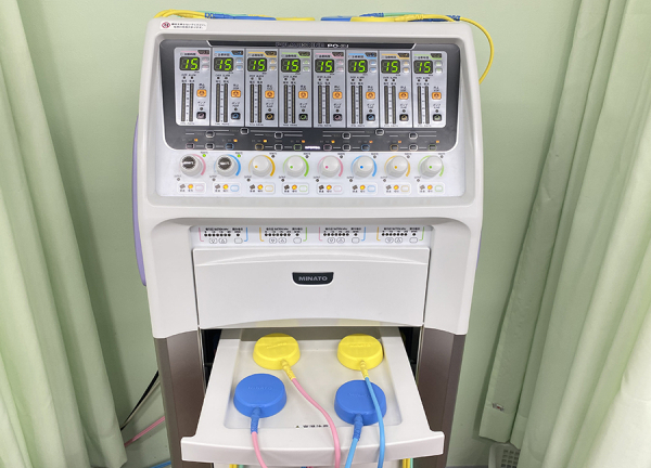 キューポラ接骨院【鍼灸】(干渉波です。)