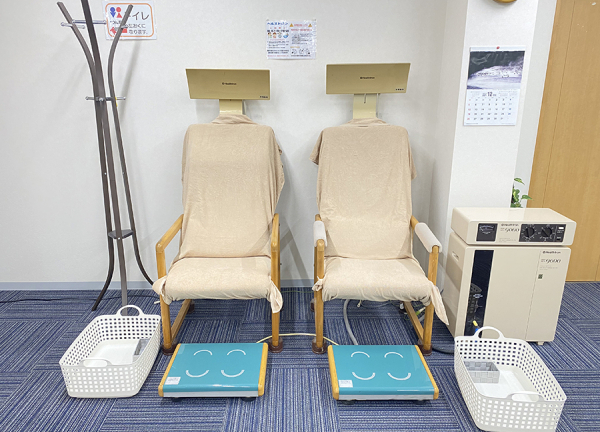 キューポラ接骨院【鍼灸】(座りながら施術を受けられます。)