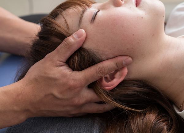 上福岡しらふじ整骨院【鍼灸】(頭痛や顎関節のお悩みの改善を目指します。)