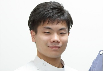 林　夏輝スタッフ紹介スタッフ写真02