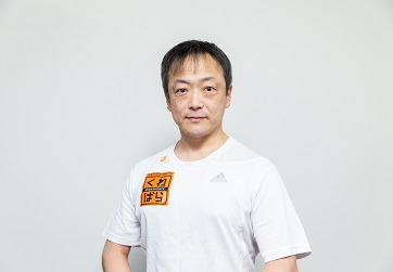 桑原　成郎スタッフ紹介スタッフ写真01