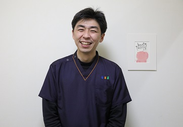 三輪　哲朗スタッフ紹介スタッフ写真01