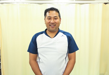 内田 達也スタッフ紹介スタッフ写真02